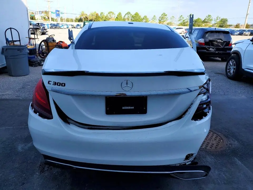 2021 MERCEDES-BENZ C 300  