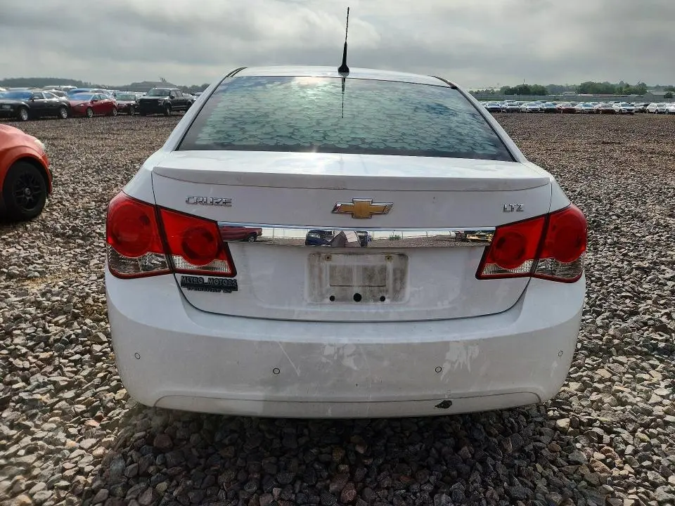 2011 CHEVROLET CRUZE LTZ  