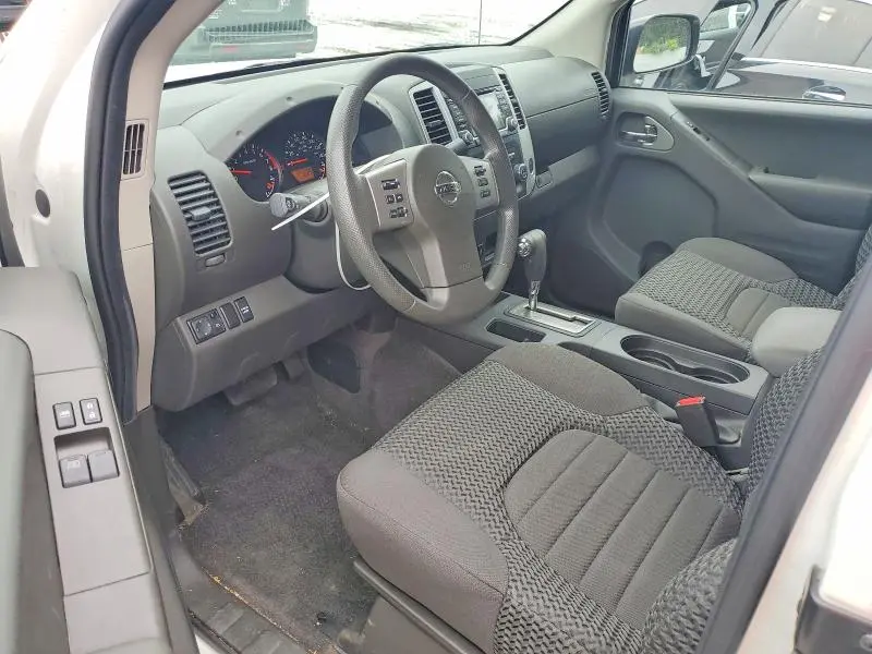 2018 NISSAN FRONTIER SV  