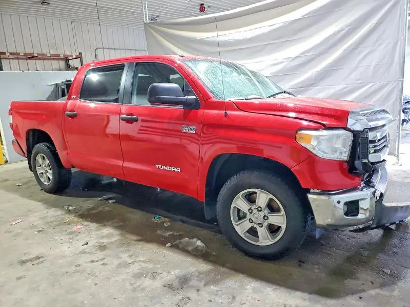 2016 TOYOTA TUNDRA CREWMAX SR5  