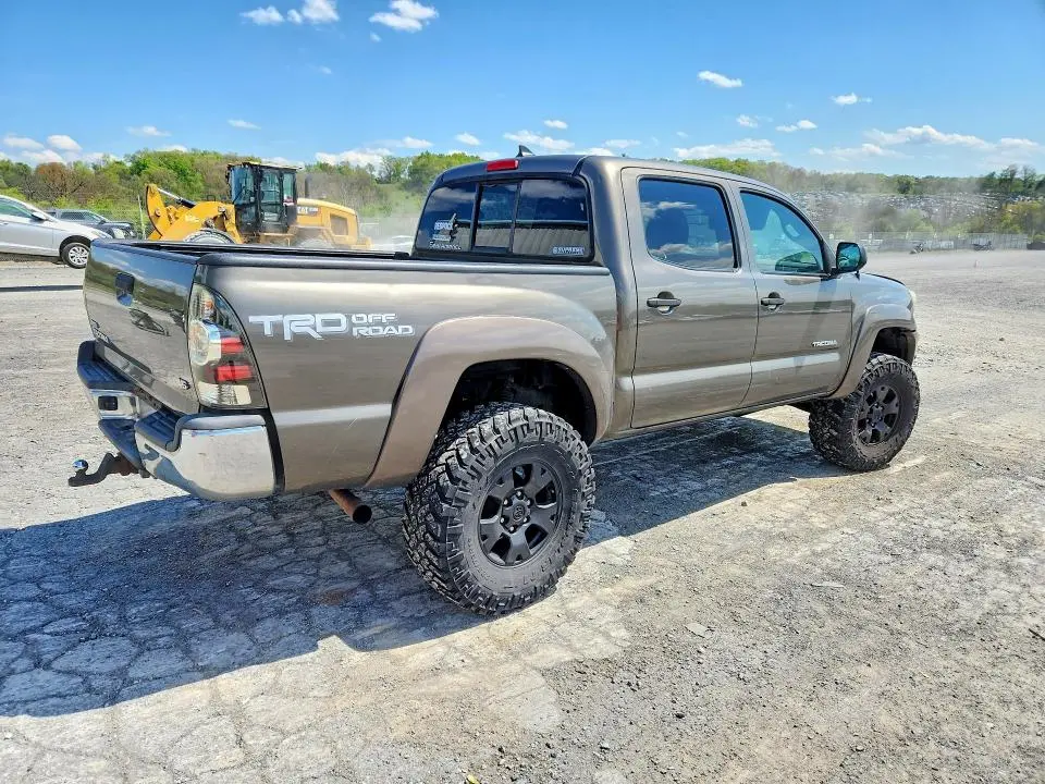 2014 TOYOTA TACOMA DOUBLE CAB  