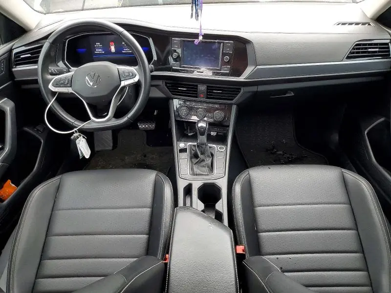 2022 VOLKSWAGEN JETTA SE  