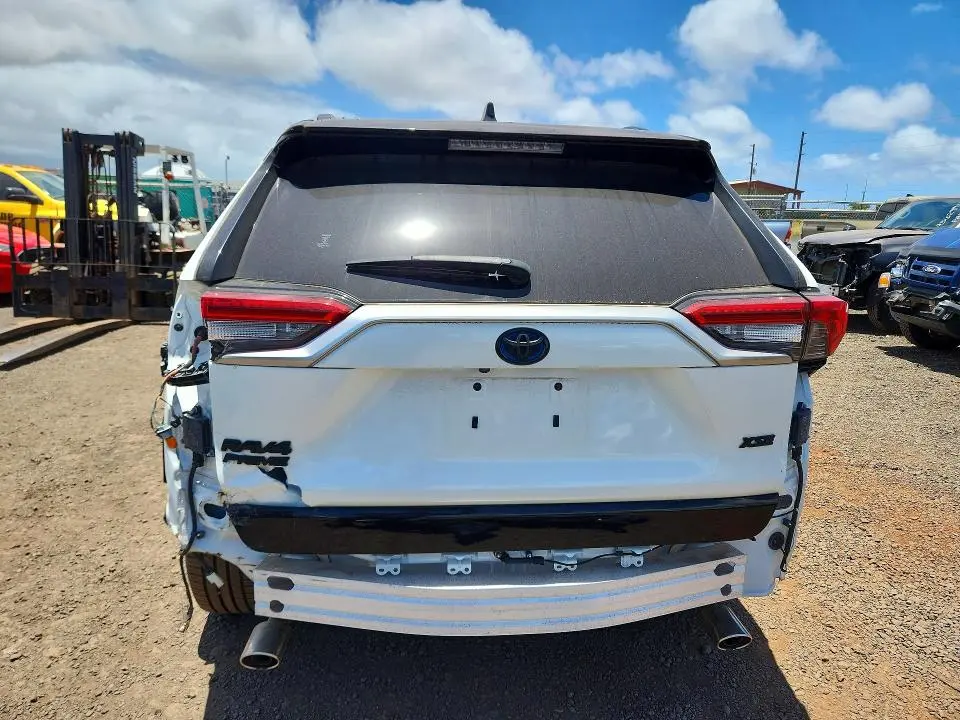 2021 TOYOTA RAV4 PRIME XSE  