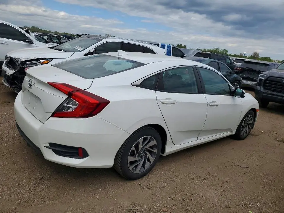 2017 HONDA CIVIC EX  