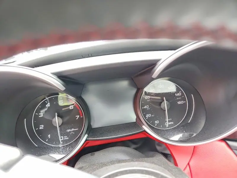 2020 ALFA ROMEO GIULIA TI  