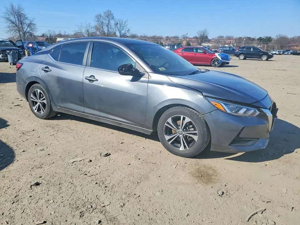 2022 NISSAN SENTRA SV  