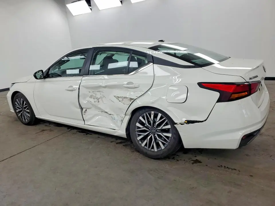 2026 NISSAN ALTIMA SV  