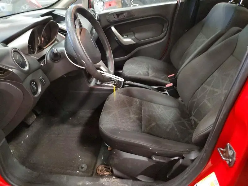 2013 FORD FIESTA SE  