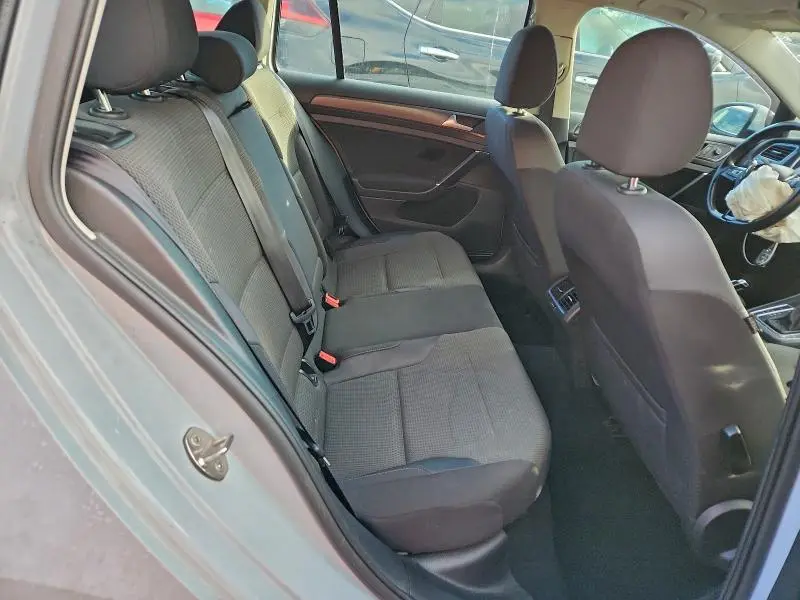 2018 VOLKSWAGEN GOLF SPORTWAGEN S  