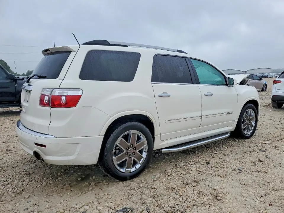 2011 GMC ACADIA DENALI  
