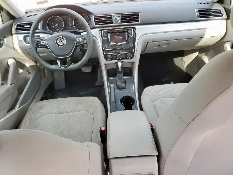 2017 VOLKSWAGEN PASSAT S