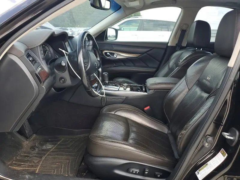 2011 INFINITI M37 BASE  