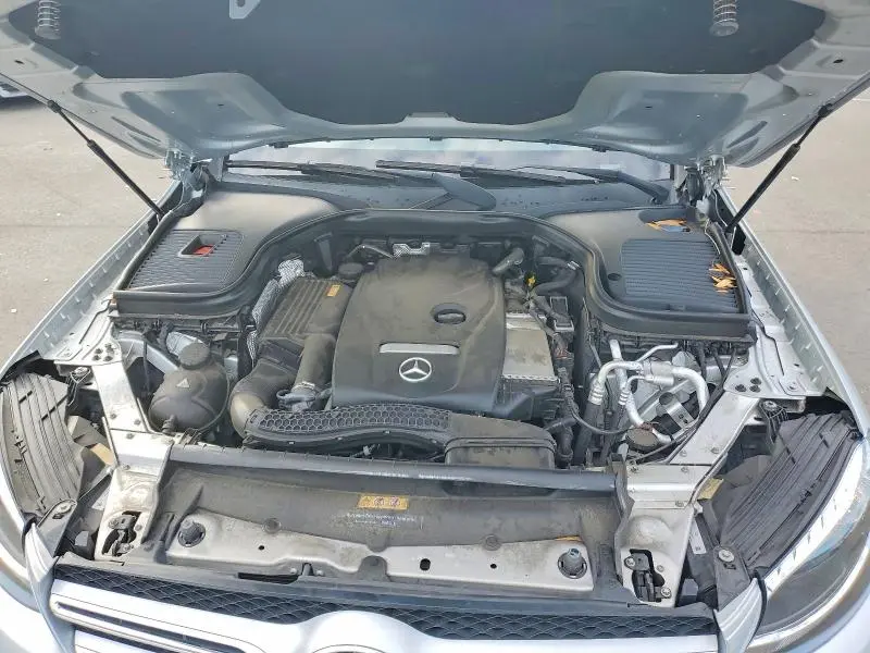 2017 MERCEDES-BENZ GLC 300  