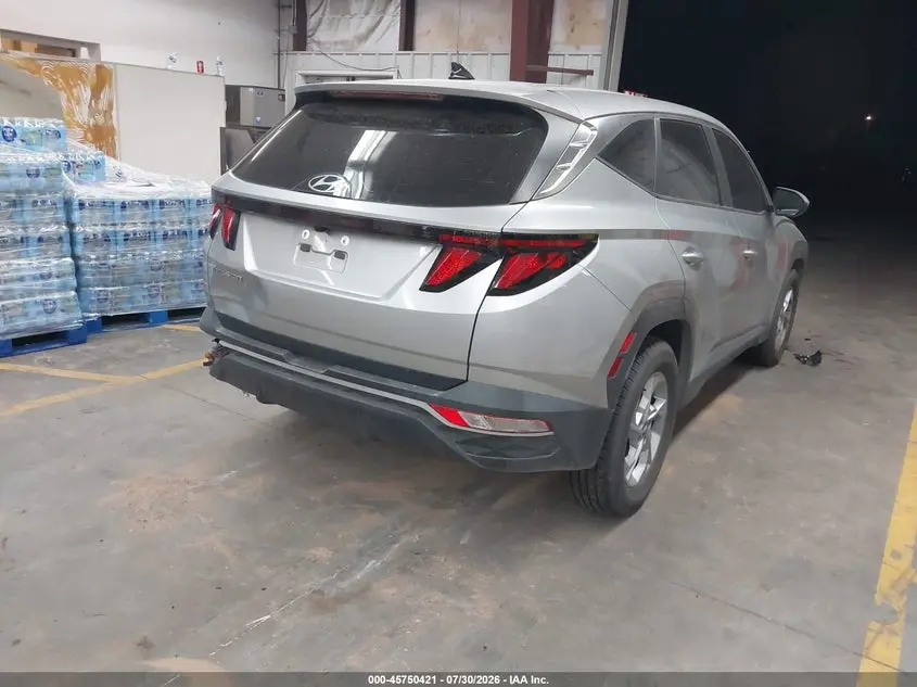 2023 HYUNDAI TUCSON SE