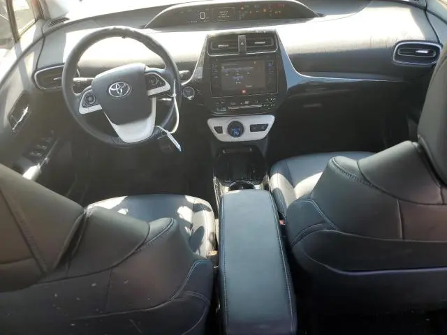 2017 TOYOTA PRIUS   