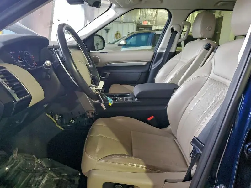 2020 LAND ROVER DISCOVERY LANDMARK  