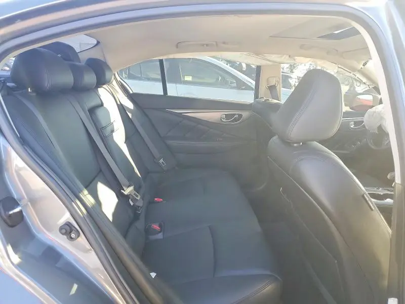 2016 INFINITI Q50 PREMIUM  