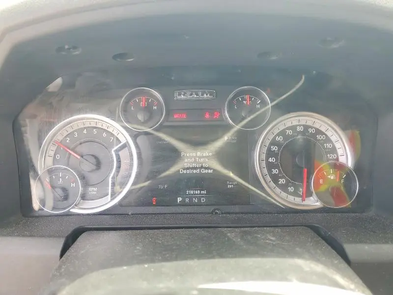 2013 RAM 1500 SLT  