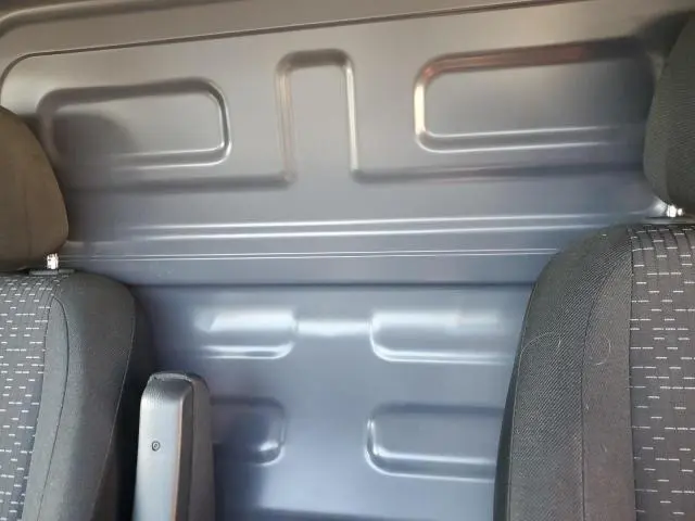 2021 MERCEDES-BENZ METRIS   