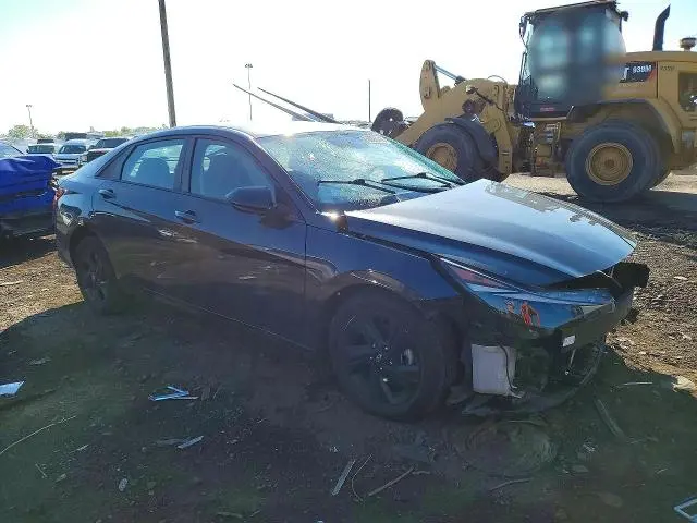 2022 HYUNDAI ELANTRA SEL  