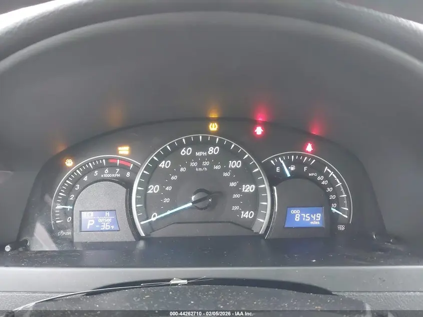 2012 TOYOTA CAMRY LE