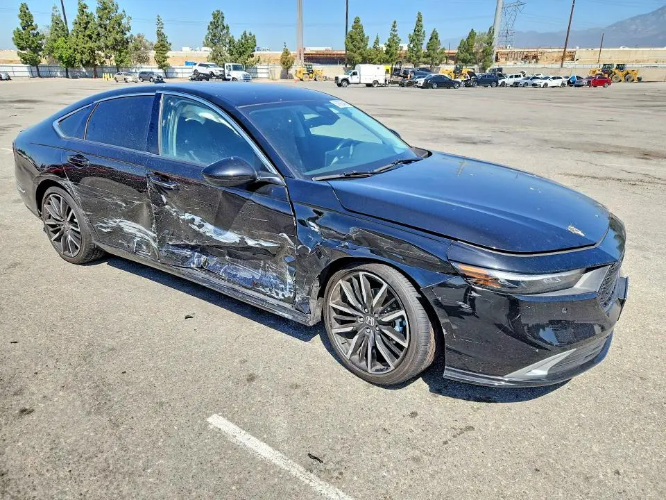2024 HONDA ACCORD TOURING HYBRID  