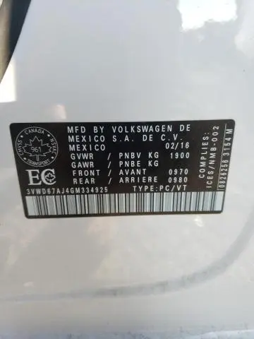 2016 VOLKSWAGEN JETTA SE  