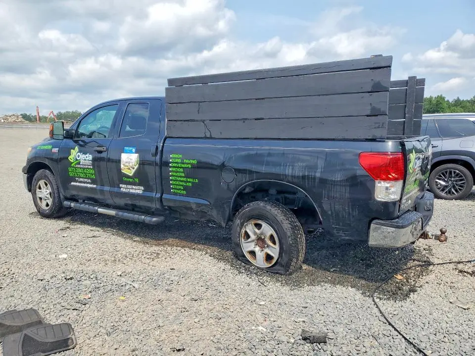 2013 TOYOTA TUNDRA DOUBLE CAB SR5  
