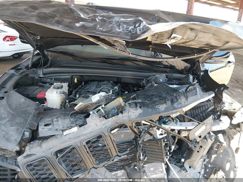 2025 JEEP GRAND CHEROKEE L ALTITUDE 4X2