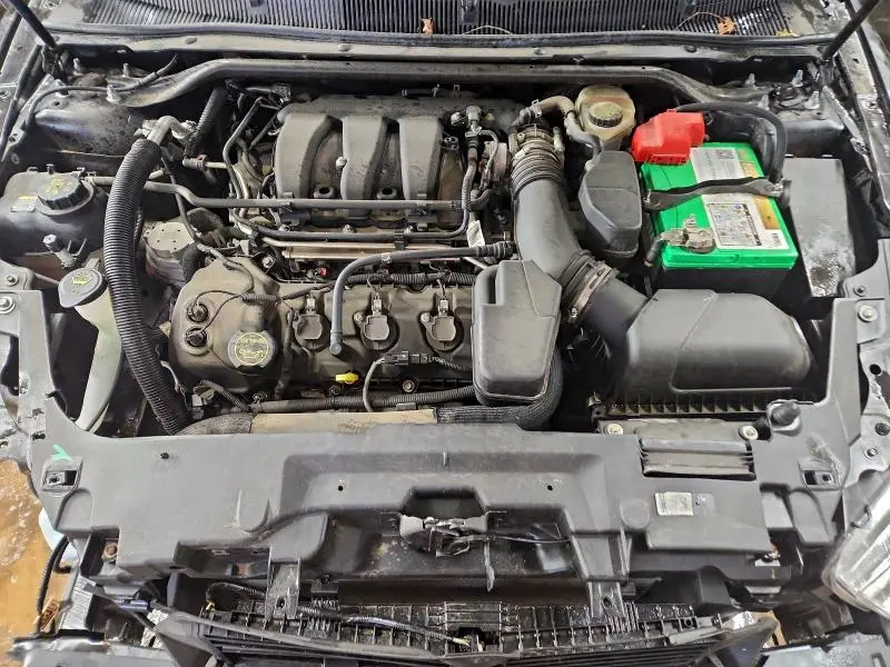 2016 FORD TAURUS SEL  