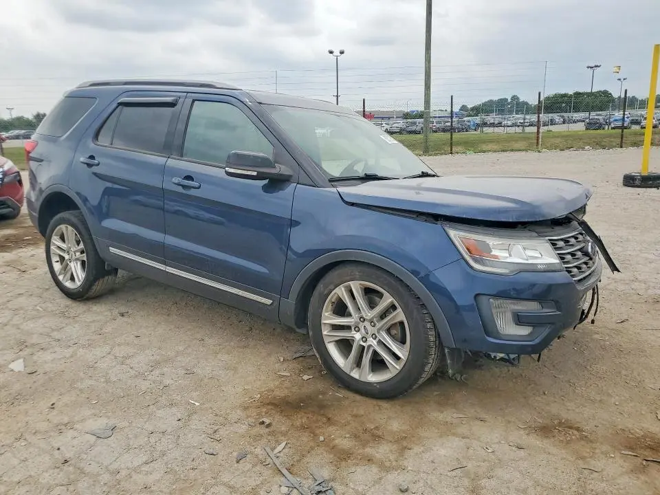 2017 FORD EXPLORER XLT  