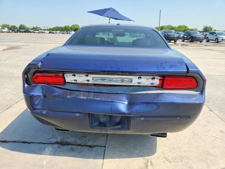 2014 DODGE CHALLENGER SXT  