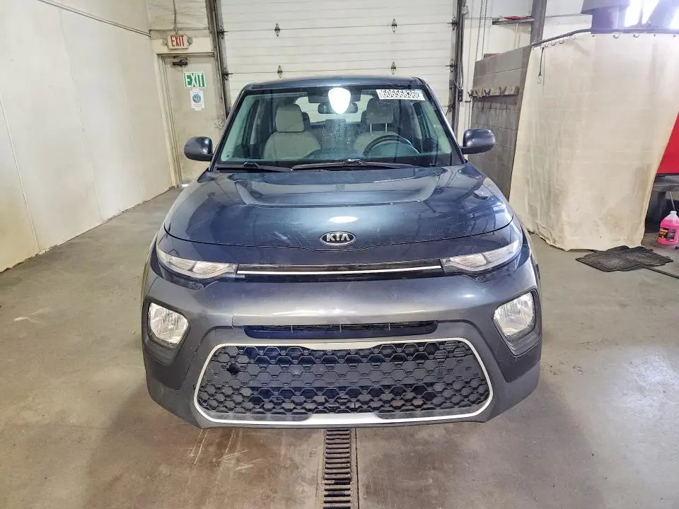 2020 KIA SOUL LX  