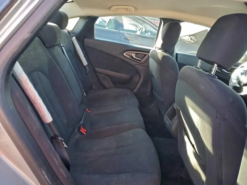 2016 CHRYSLER 200 LIMITED  