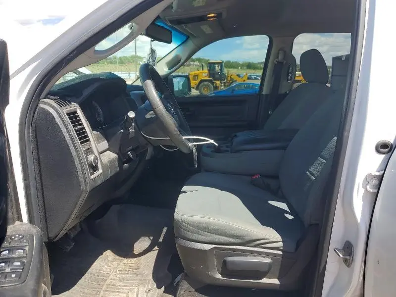 2014 RAM 1500 ST  