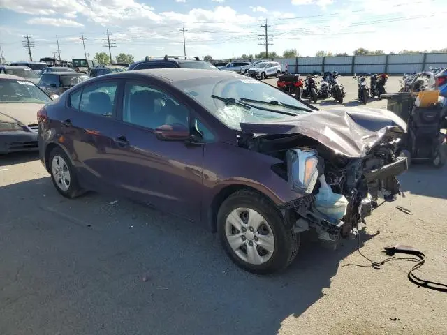 2017 KIA FORTE LX  