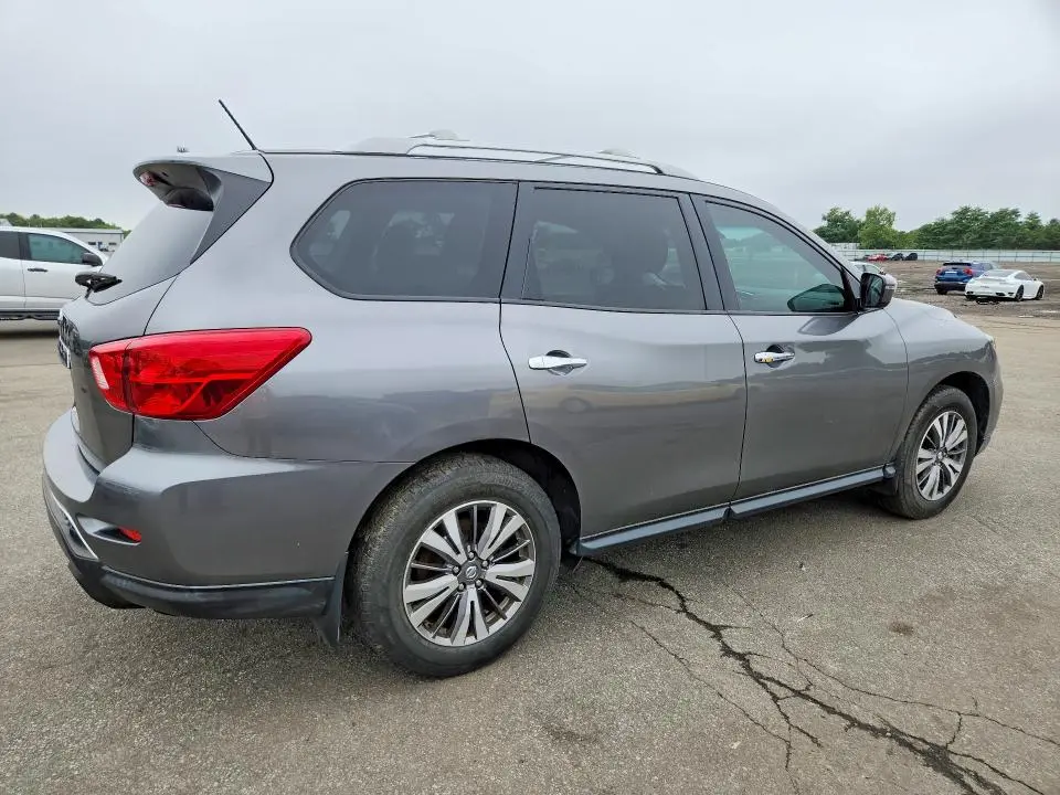 2018 NISSAN PATHFINDER S  