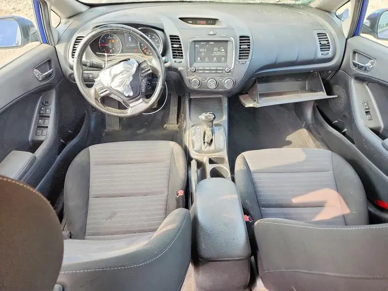 2017 KIA FORTE S  