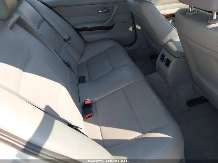 2011 BMW 328I  
