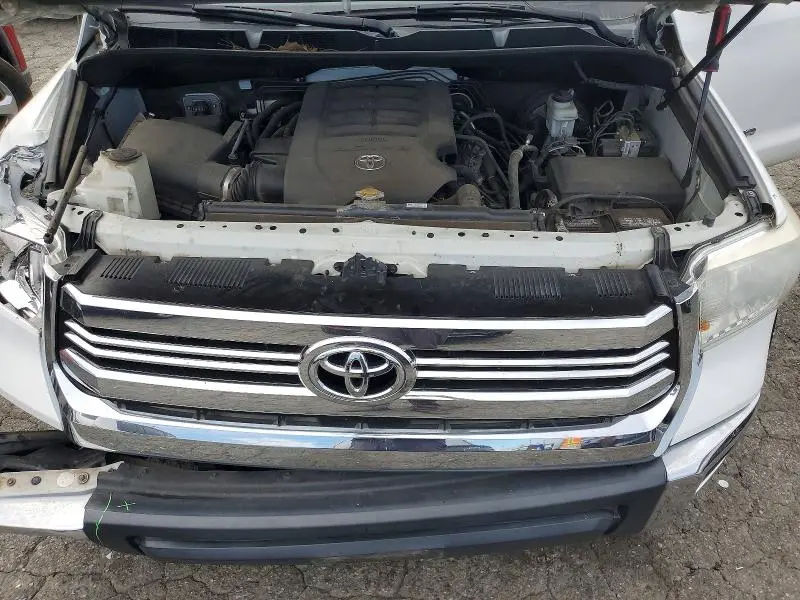 2017 TOYOTA TUNDRA   