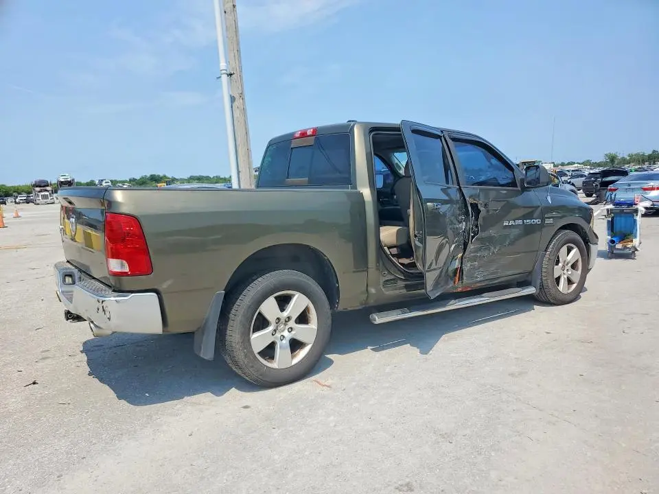 2012 DODGE RAM 1500 SLT  