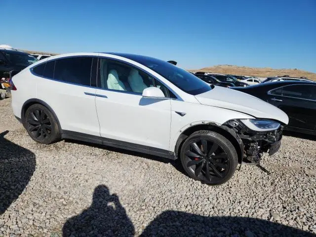 2016 TESLA MODEL X   
