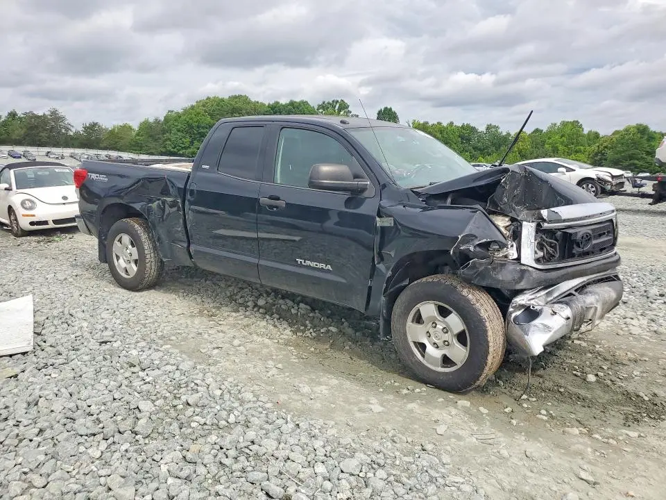 2010 TOYOTA TUNDRA DOUBLE CAB SR5  