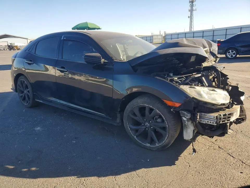2018 HONDA CIVIC SPORT  
