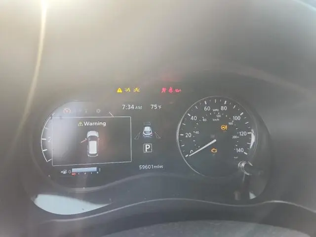 2021 NISSAN KICKS SR  