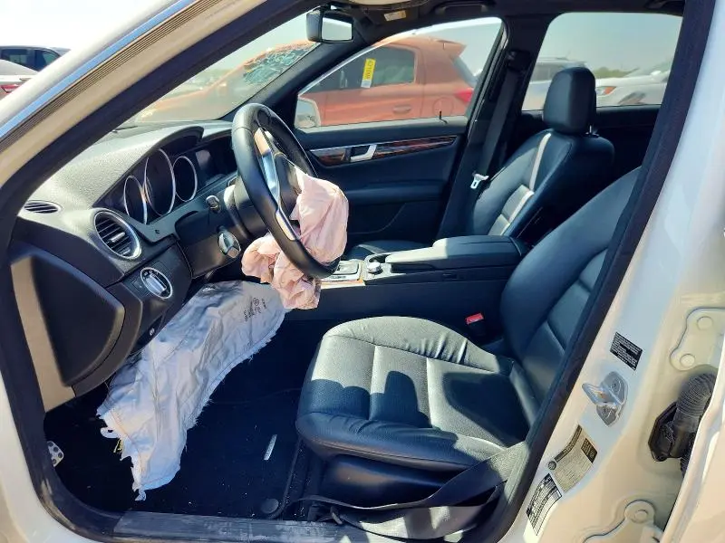 2012 MERCEDES-BENZ C 250  