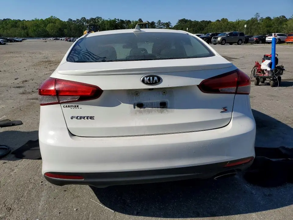 2017 KIA FORTE S  