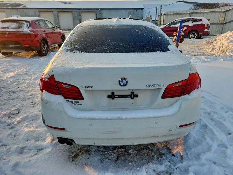 2015 BMW 528 XI  