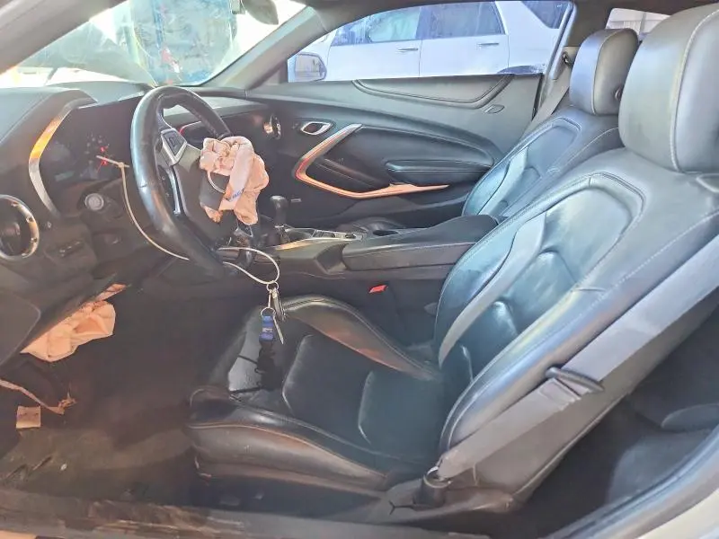 2018 CHEVROLET CAMARO LT  