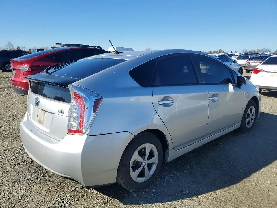2013 TOYOTA PRIUS   